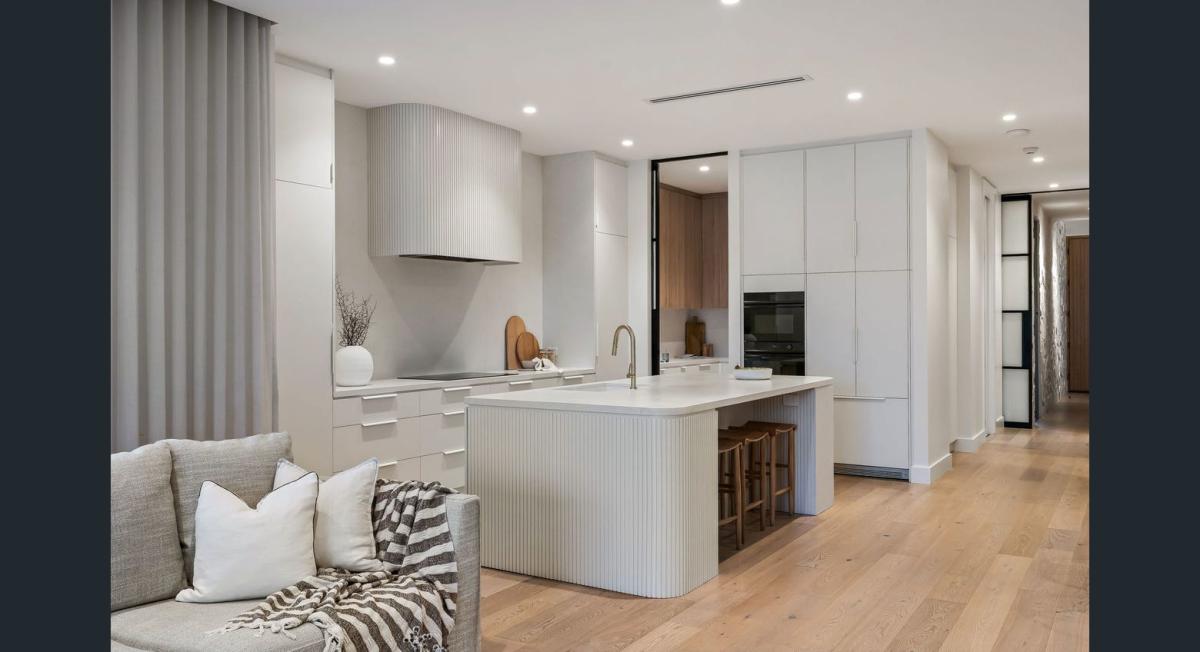 Henley Beach - View 9